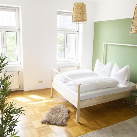 Sunny Apartment Near Belvedere Castle Wien Eksteriør bilde