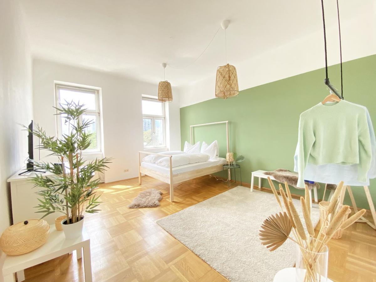 Sunny Apartment Near Belvedere Castle Wien Eksteriør bilde